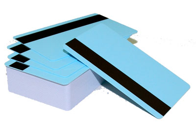 Пластиковые карты голубые с магнитной полосой HiCo