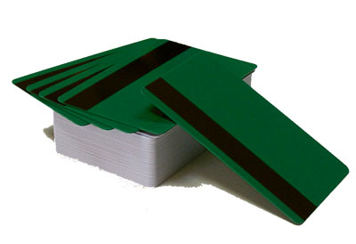 Пластиковые карты темно-зеленые с магнитной полосой HiCo